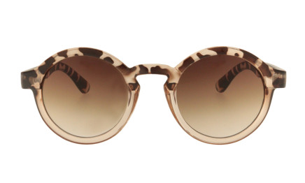 Round sunglasses by Charly Therapy