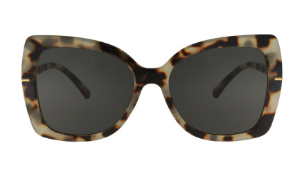 Trendy oversize sunglasses | Violeta from Charly Therapy